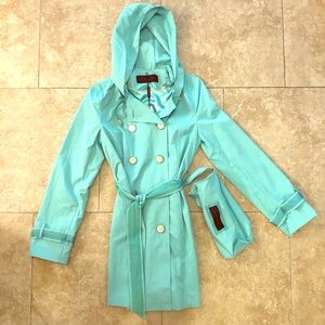 Elie Tahari Travel Trench Coat